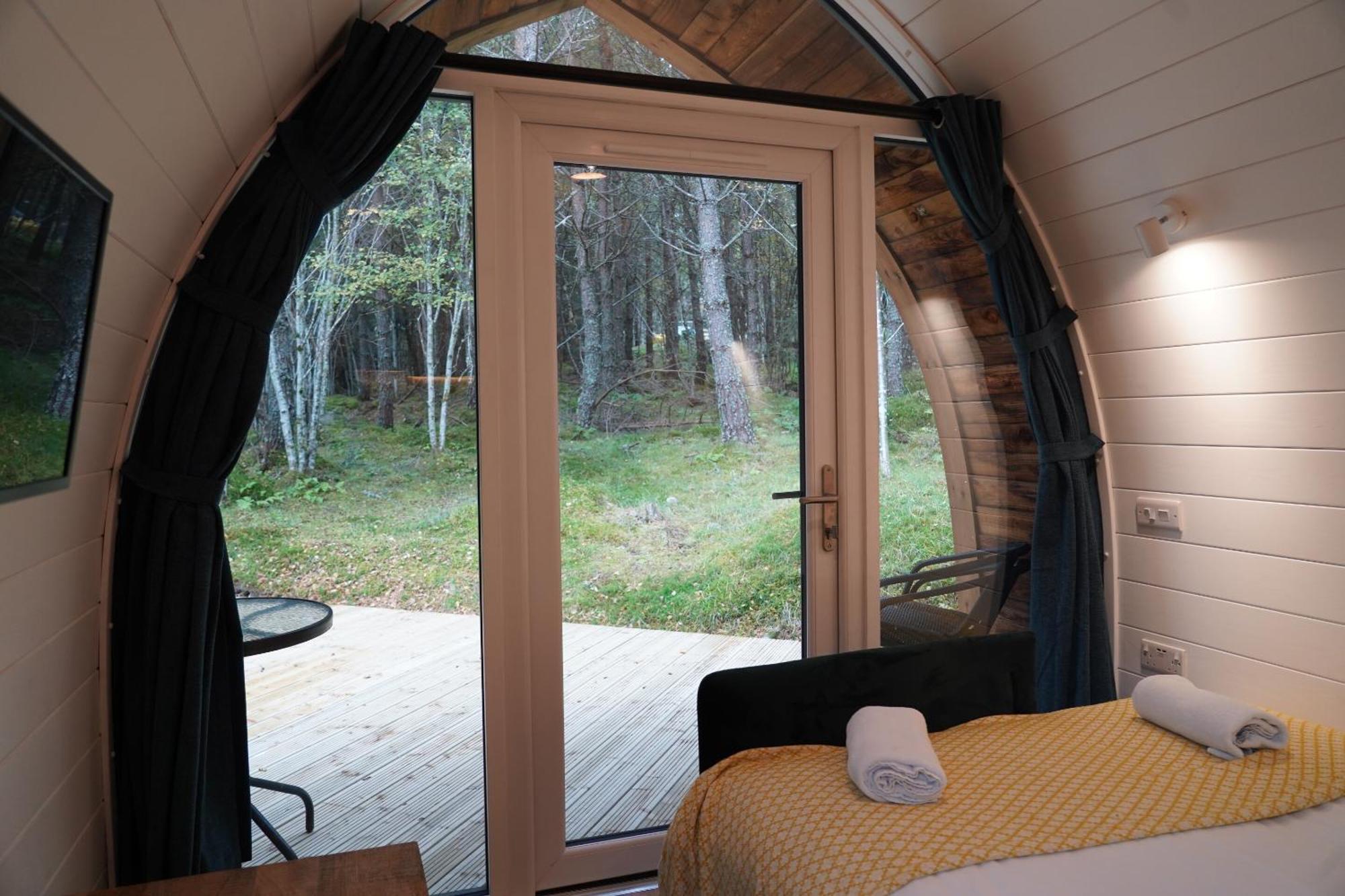 Glenlivet By Wigwam Holidays Томінтоул Екстер'єр фото